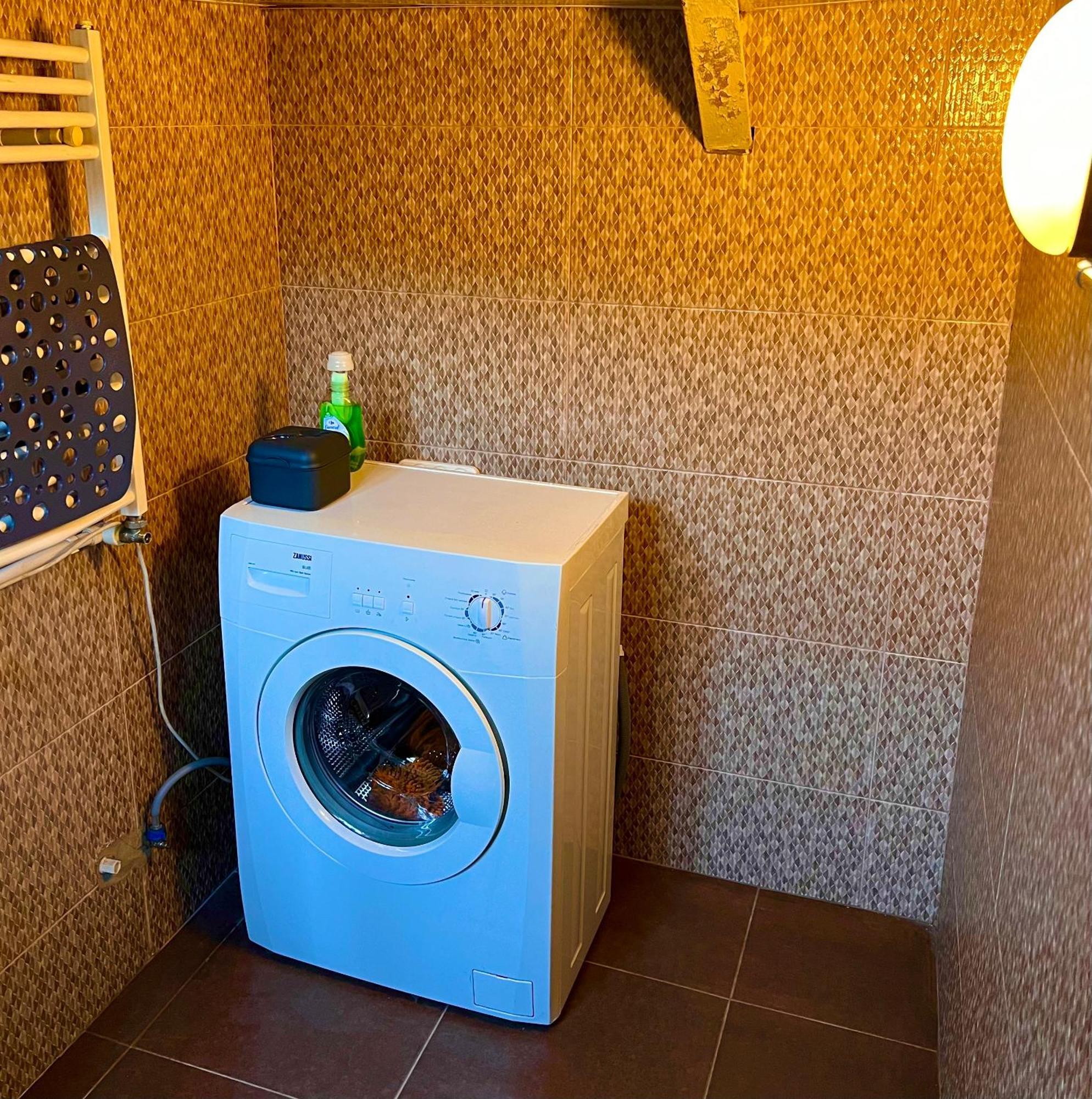 Old Ubani Apartment Tbilisi Luaran gambar
