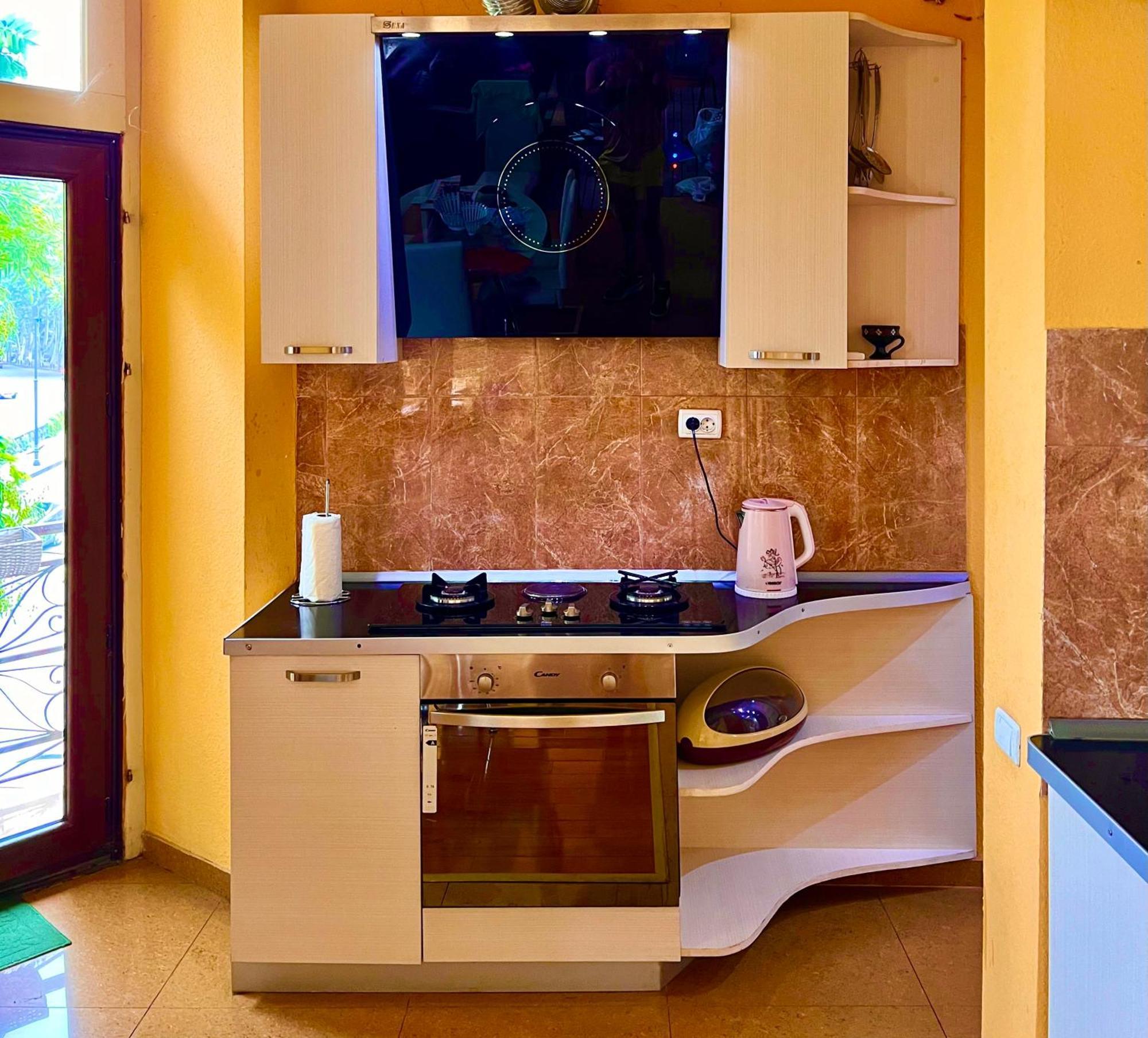 Old Ubani Apartment Tbilisi Luaran gambar